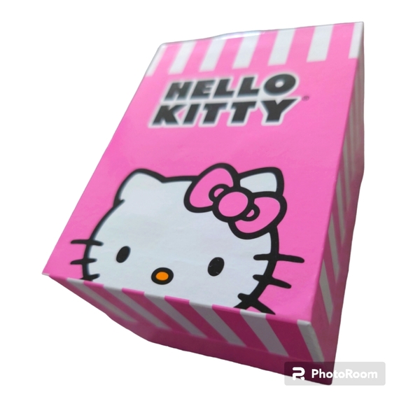 Hello Kitty Watch Black Band with Pink Bow Charm Gift Box NEW! - Picture 3 of 5